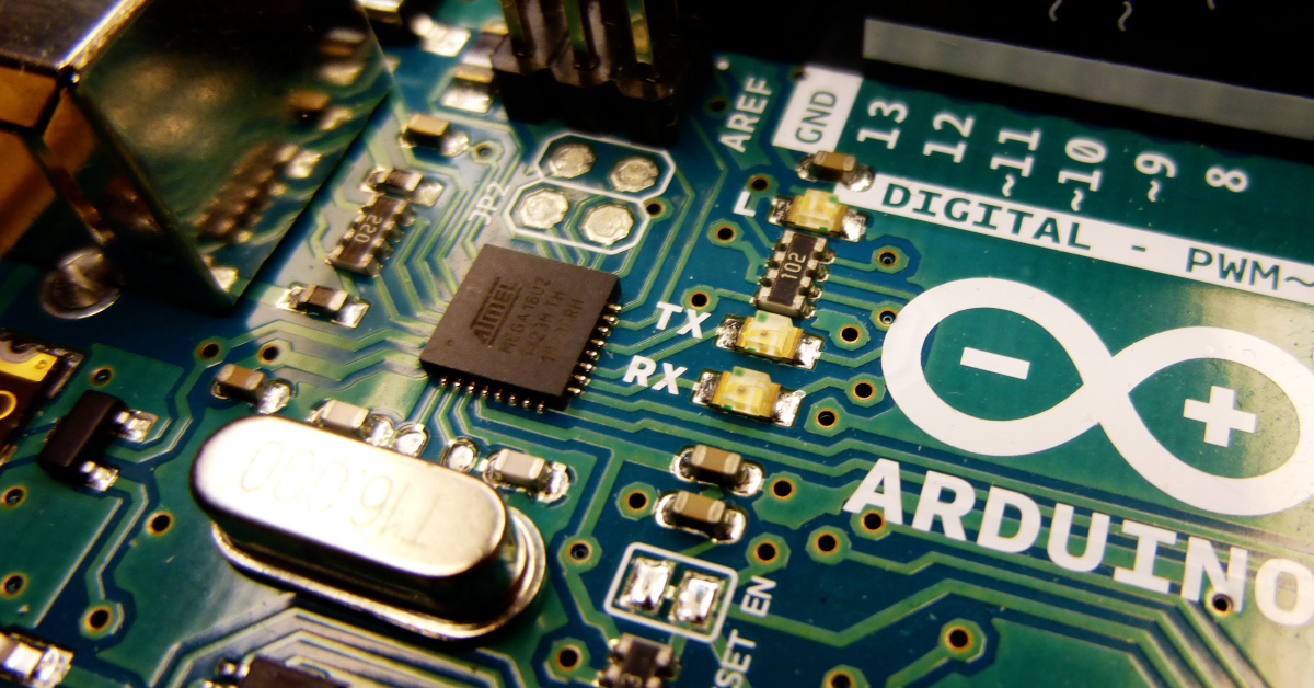 Serial Communication | DevXplained